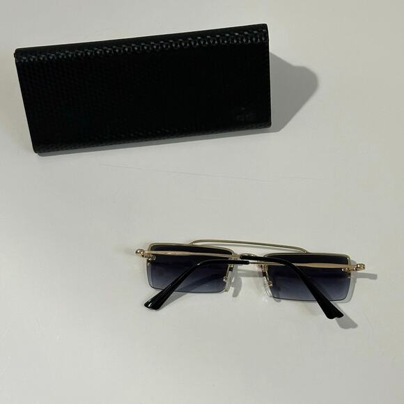 Manière De Voir Black Rectangle Sunglasses with Gold Accents - Picture 7 of 12
